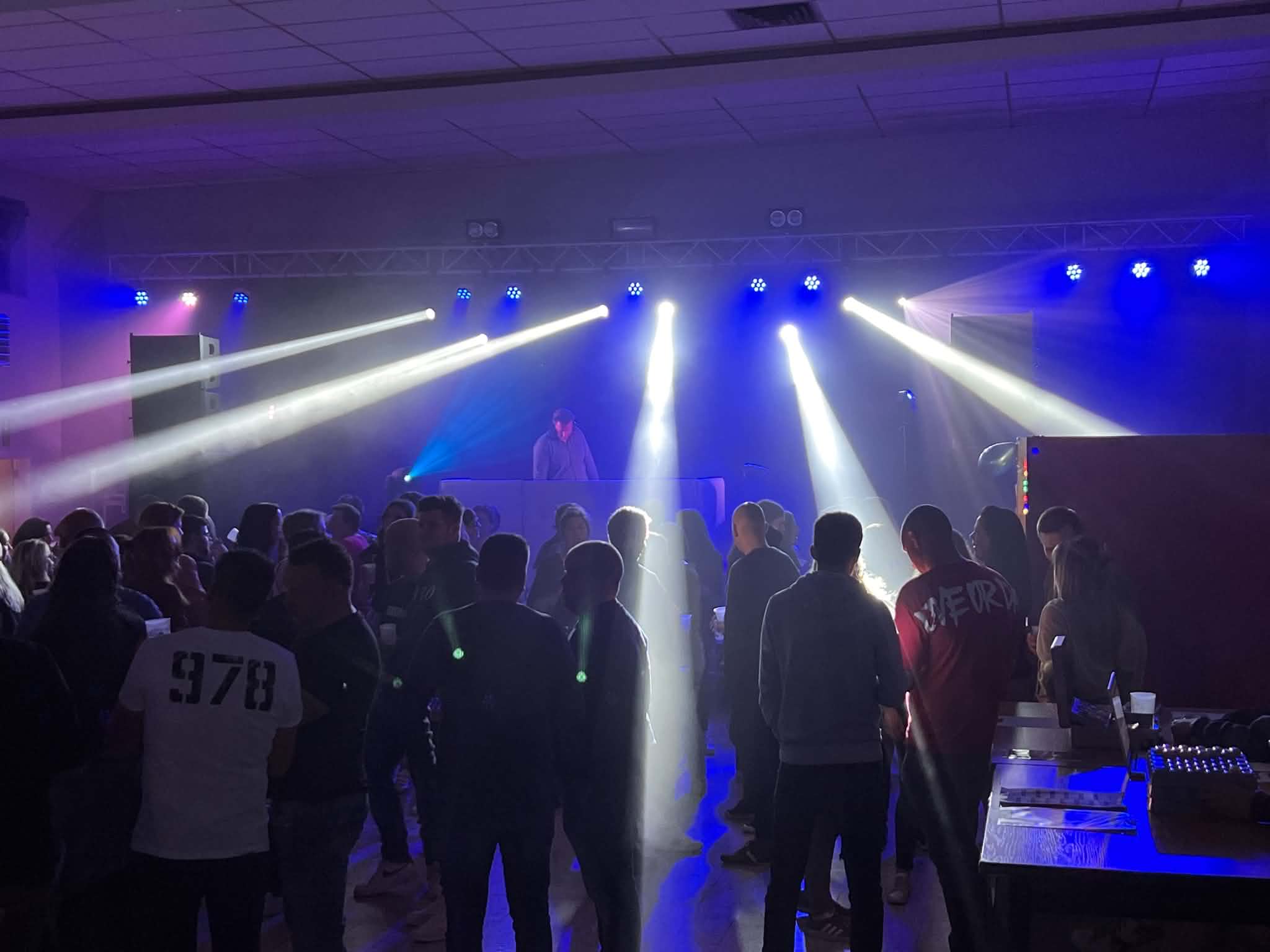 DJ-set tijdens een feest